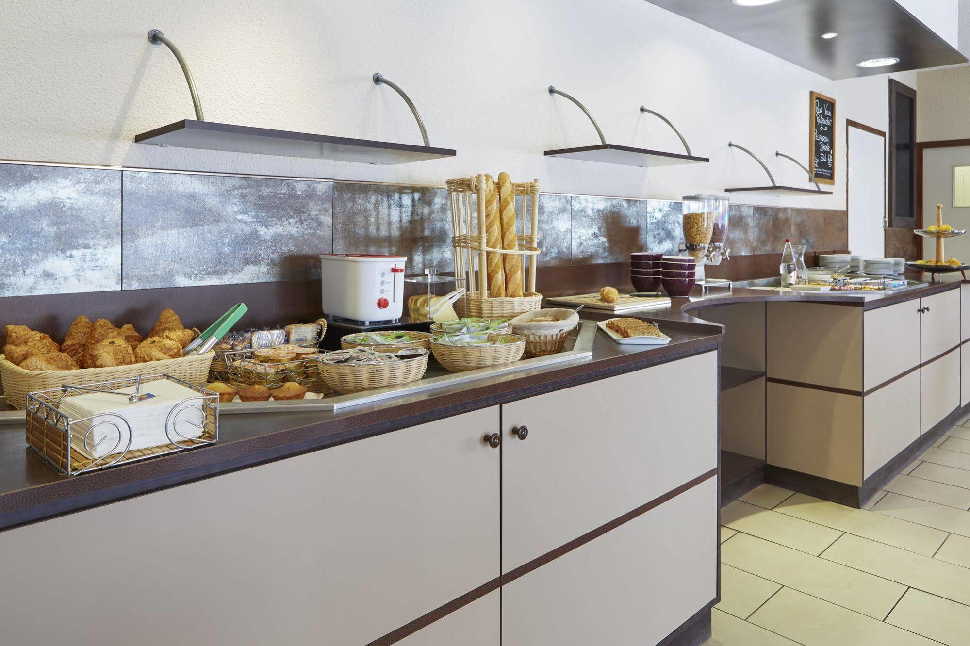 B&B Hotel Albi Hotel 3*